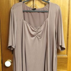 Torrid size 5 taupe blouse